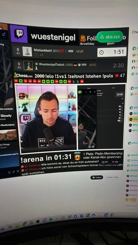 Moment media